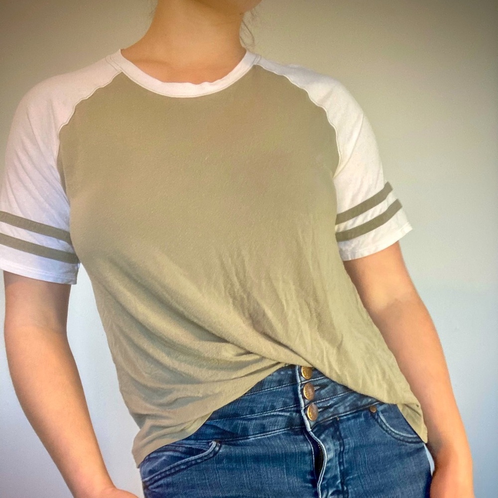 American Eagle Tee